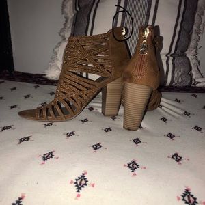 Guess heels